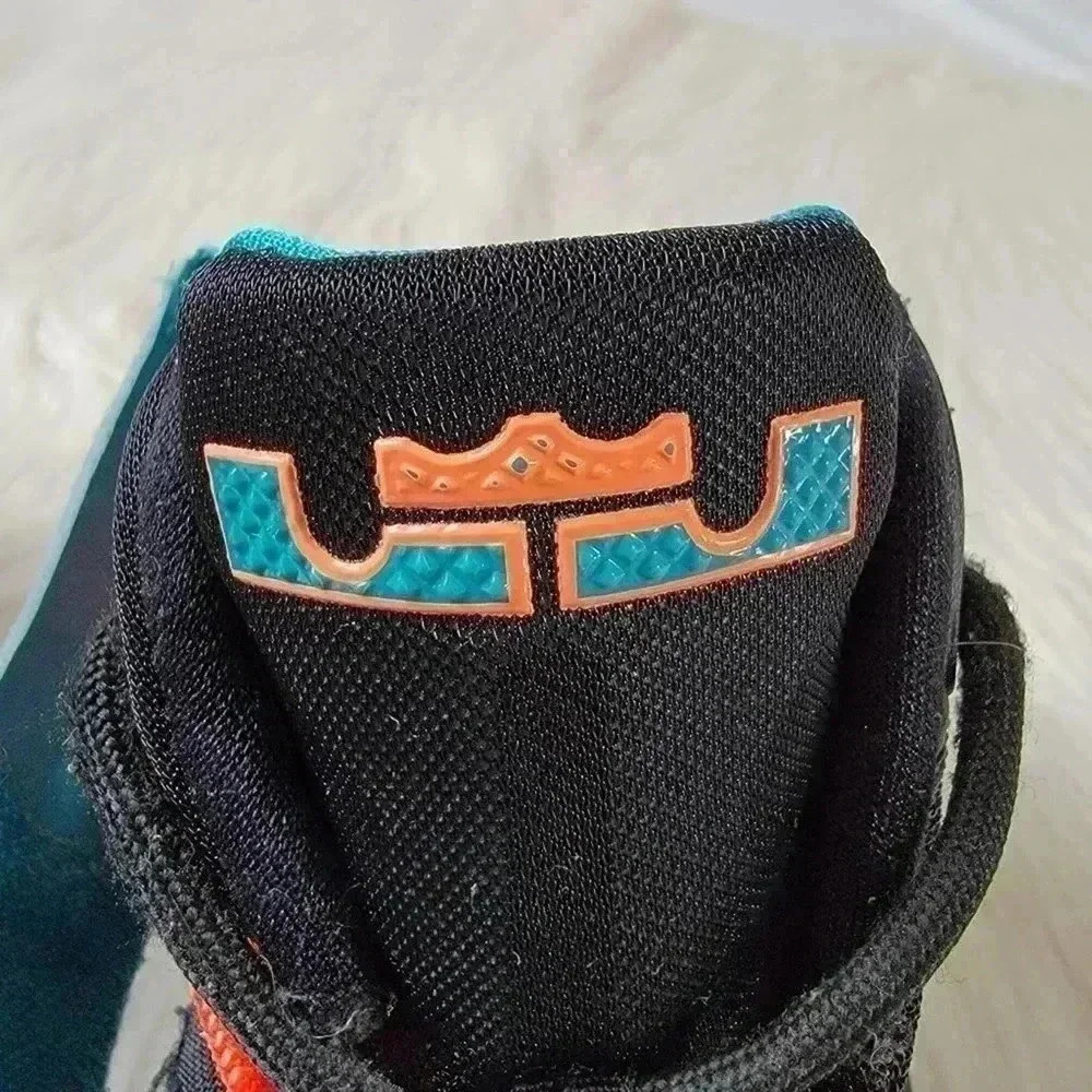 Nike Air Zoom Soldier VIII Rare Basketball Sneakers - 7.5/9 - Picture 10 of 12